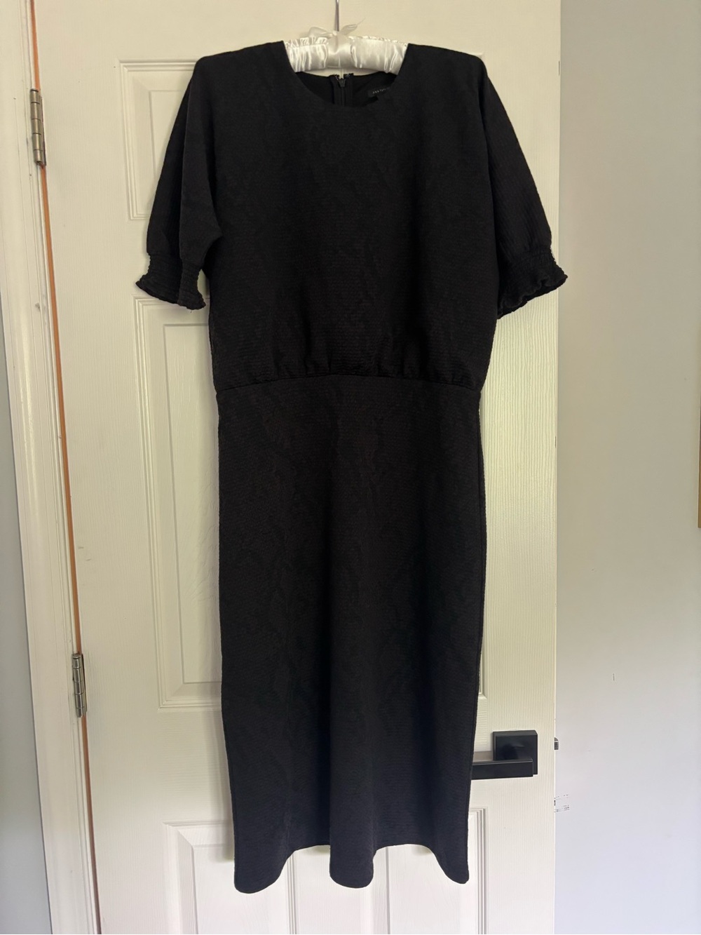 Ann Taylor Black Textured Midi Dress with Short Sleeves